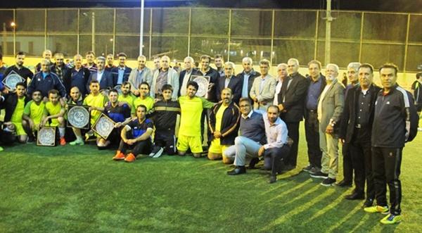 برگزاری مسابقات فوتسال به مناسبت دهه مبارک فجر