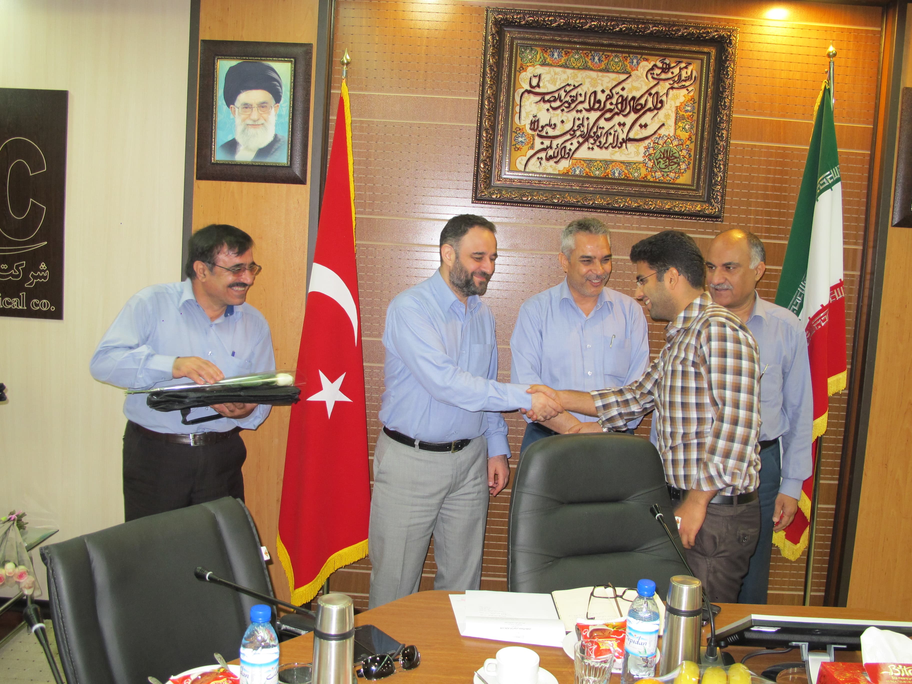 برگزاری مراسم معارفه کارکنان جدید