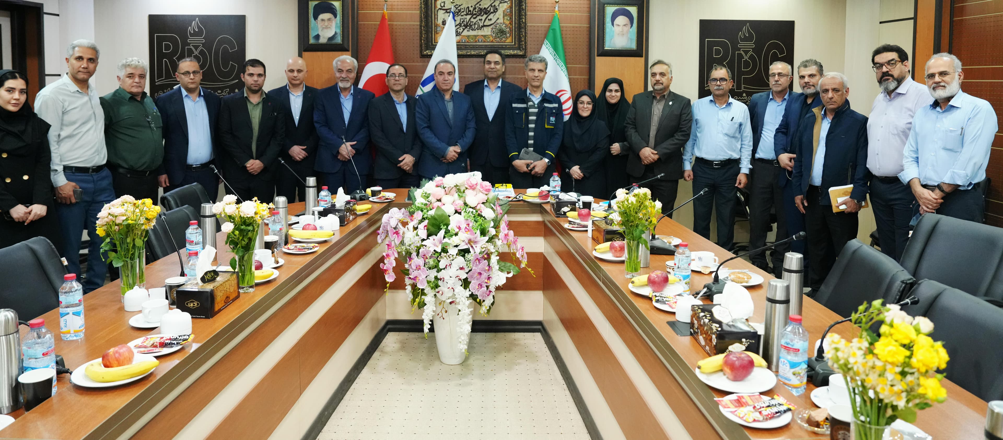 پایان برنامه ارزیابی جایزه تعالی سازمانی شرکت پتروشیمی رازی بر اساس مدل ۲۰۲۵